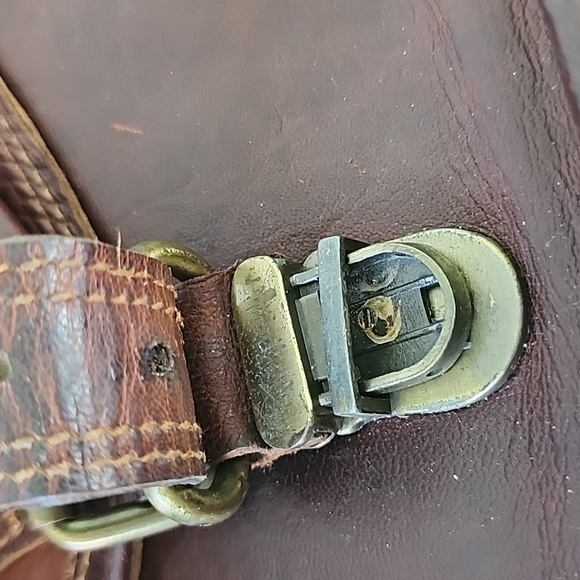 Firu Handmade brown leather crossbody saddlebag lots of pockets - Picture 4 of 14